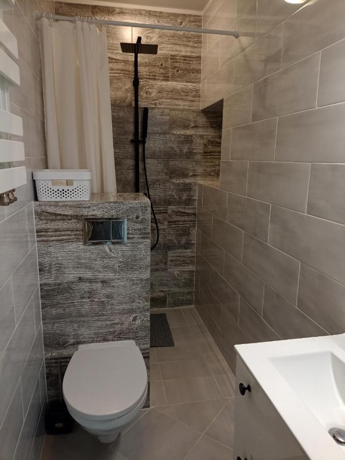 Apartament Nad Jeziorakiem Iława Exterior foto